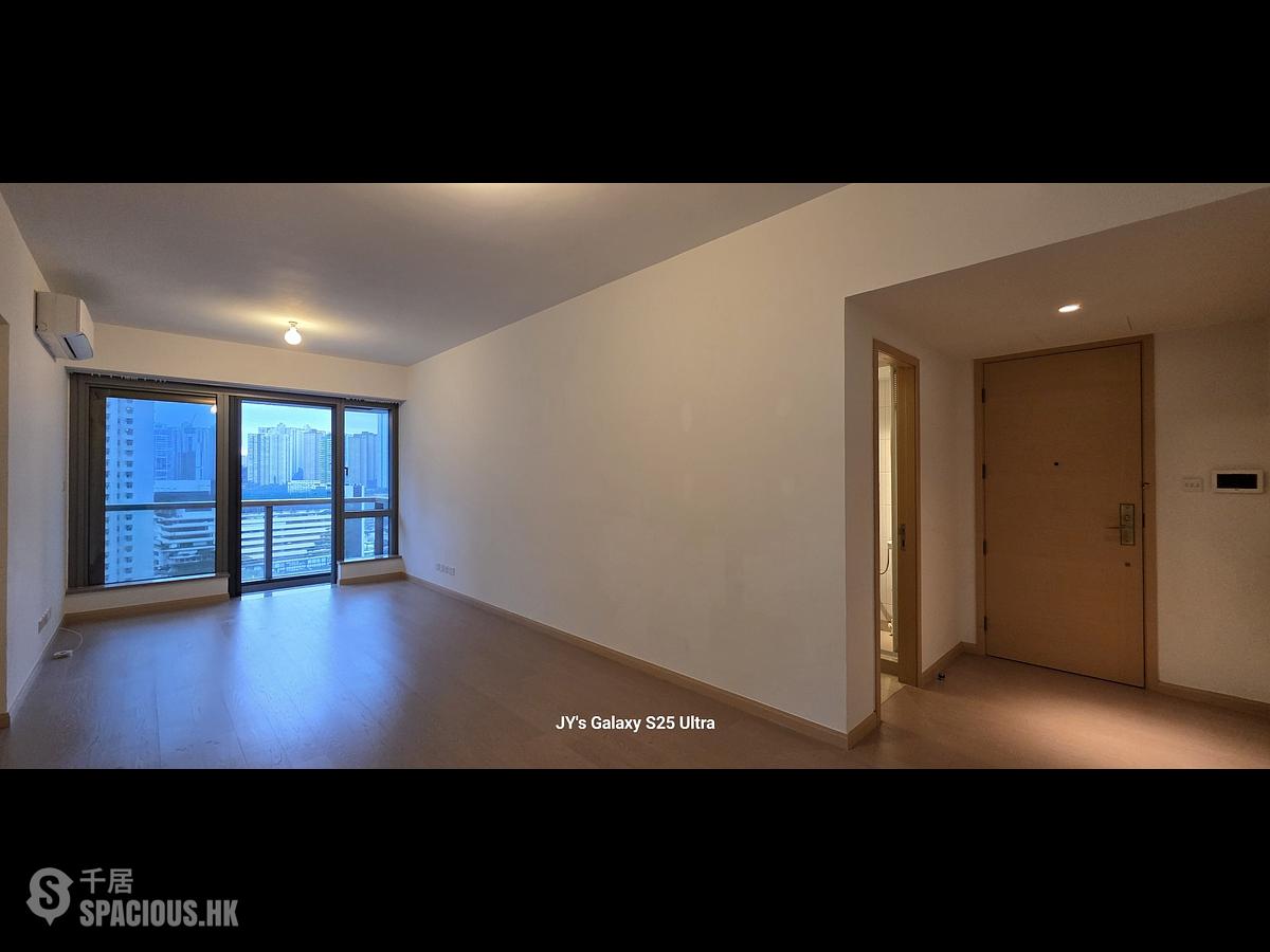 Wong Chuk Hang - The Southside Phase 2 La Marina Tower 2A 01