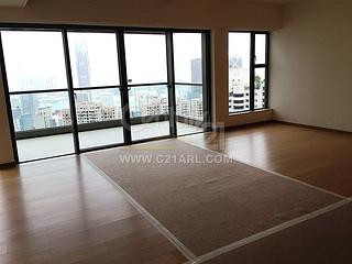 Mid Levels Central - Branksome Grande 05