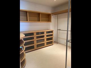 Chung Hom Kok - Pinewaver Villas 06