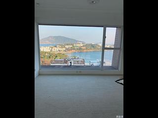 Chung Hom Kok - Pinewaver Villas 09