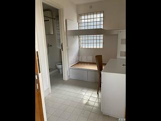 Chung Hom Kok - Pinewaver Villas 15
