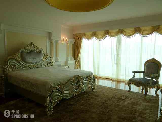 Stanley - Rosecliff 13