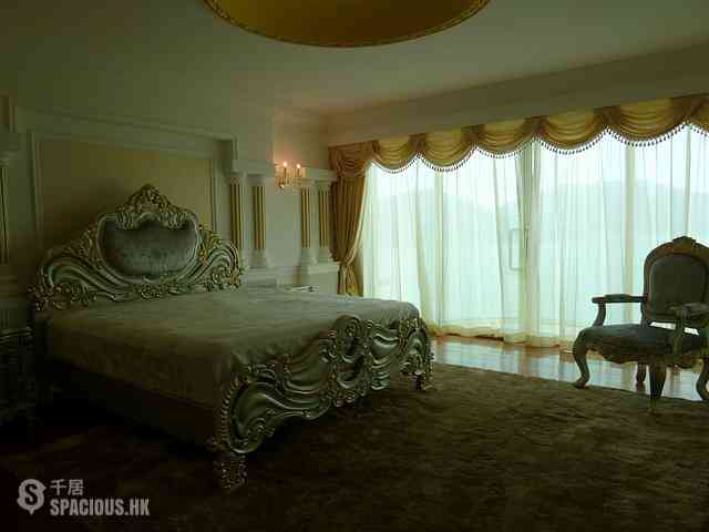 Stanley - Rosecliff 15