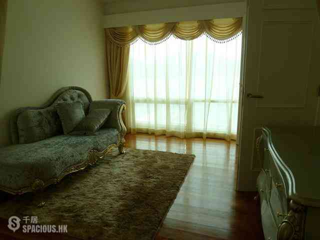 Stanley - Rosecliff 25