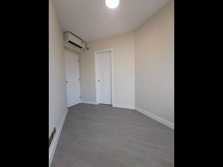 West Kowloon - Sorrento Phase 1 Block 5 04