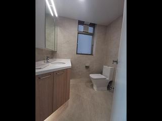 West Kowloon - Sorrento Phase 1 Block 5 06