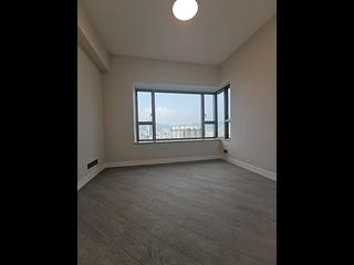 West Kowloon - Sorrento Phase 1 Block 5 08