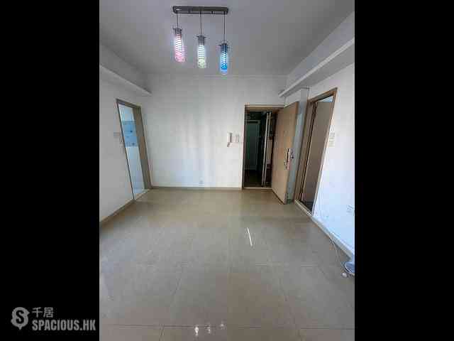 North Point - Hung Yat Building 04