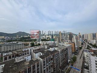 Kowloon Tong - The Ultimate 06