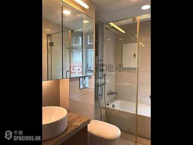 Kowloon Tong - The Ultimate 05