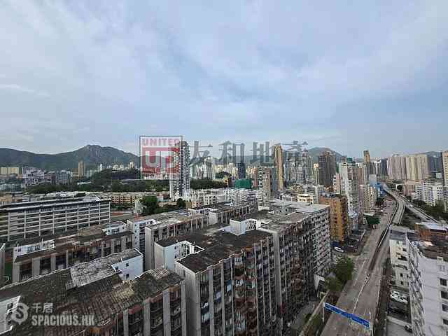 Kowloon Tong - The Ultimate 06