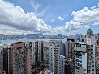North Point - One Prestige 03
