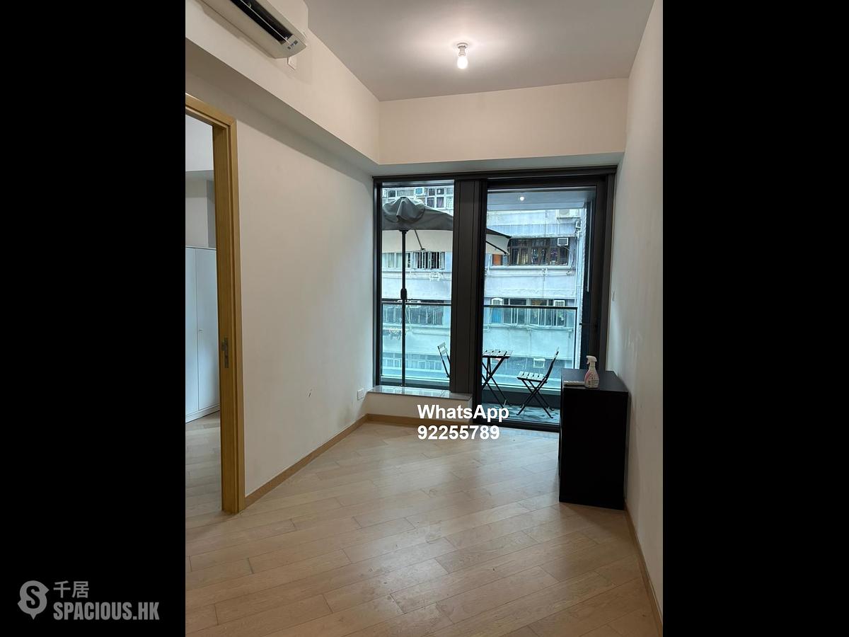 Shek Tong Tsui - Novum West 01