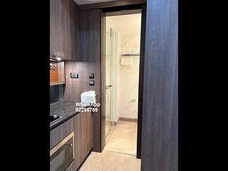 Shek Tong Tsui - Novum West 04