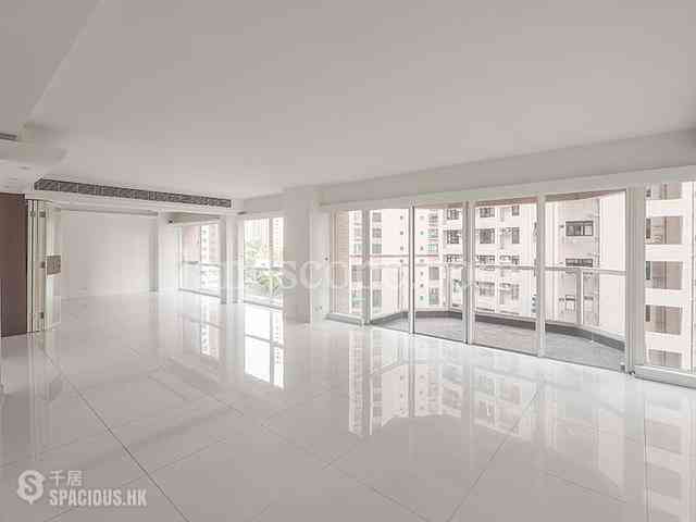 Mid Levels Central - Estoril Court 01