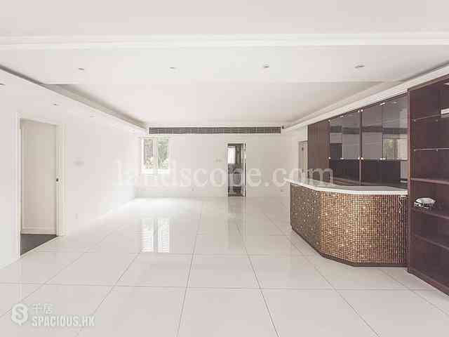 Mid Levels Central - Estoril Court 02