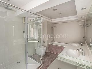 Mid Levels Central - Estoril Court 04