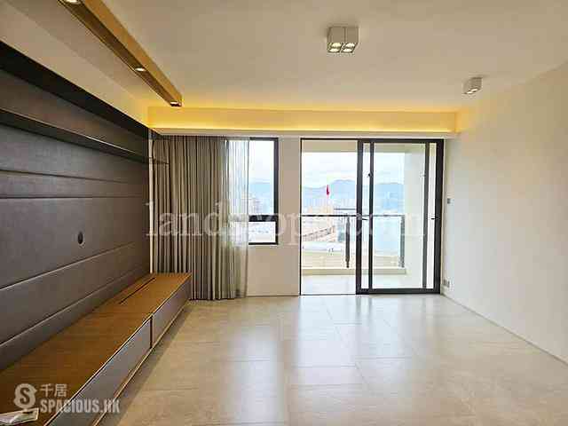 Braemar Hill - Wilshire Towers 01