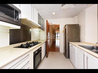 Mid Levels East - Bamboo Grove 03