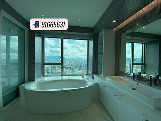 West Kowloon - Sorrento Phase 2 Block 1 11
