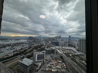 West Kowloon - Sorrento Phase 1 Block 5 06