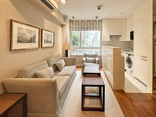 Mid Levels Central - Ying Fai Court 03