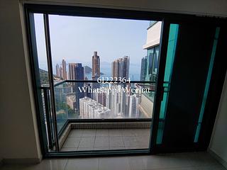 Kennedy Town - University Heights 13