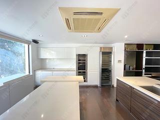 The Peak - Strawberry Hill 04