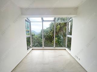 The Peak - Strawberry Hill 11