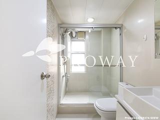 Mid Levels Central - Merry Court 07