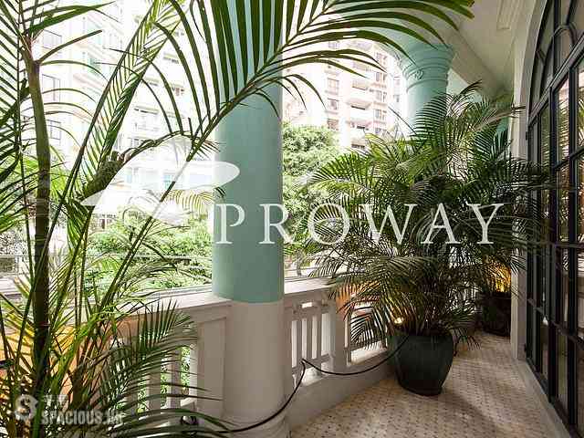 Sai Ying Pun - 35, Bonham Road 03
