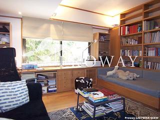 The Peak - Kellett Villas 10