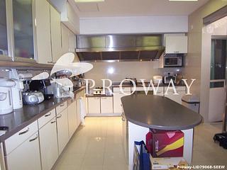 The Peak - Kellett Villas 12