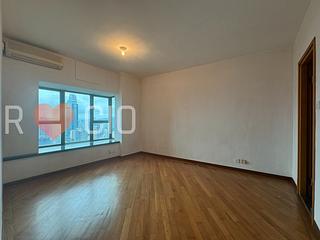 Mid Levels West - 80 Robinson Road 05