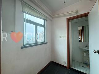 Mid Levels West - 80 Robinson Road 12