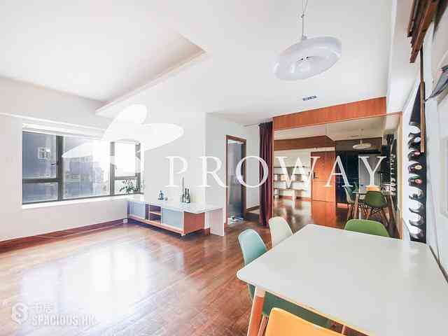 Mid Levels West - Bonham Court 01