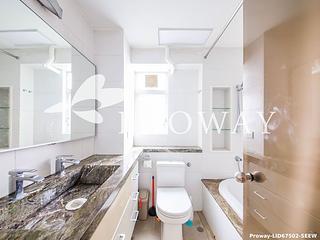 Mid Levels West - Bonham Court 08