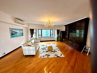 Mid Levels Central - Birchwood Place 03