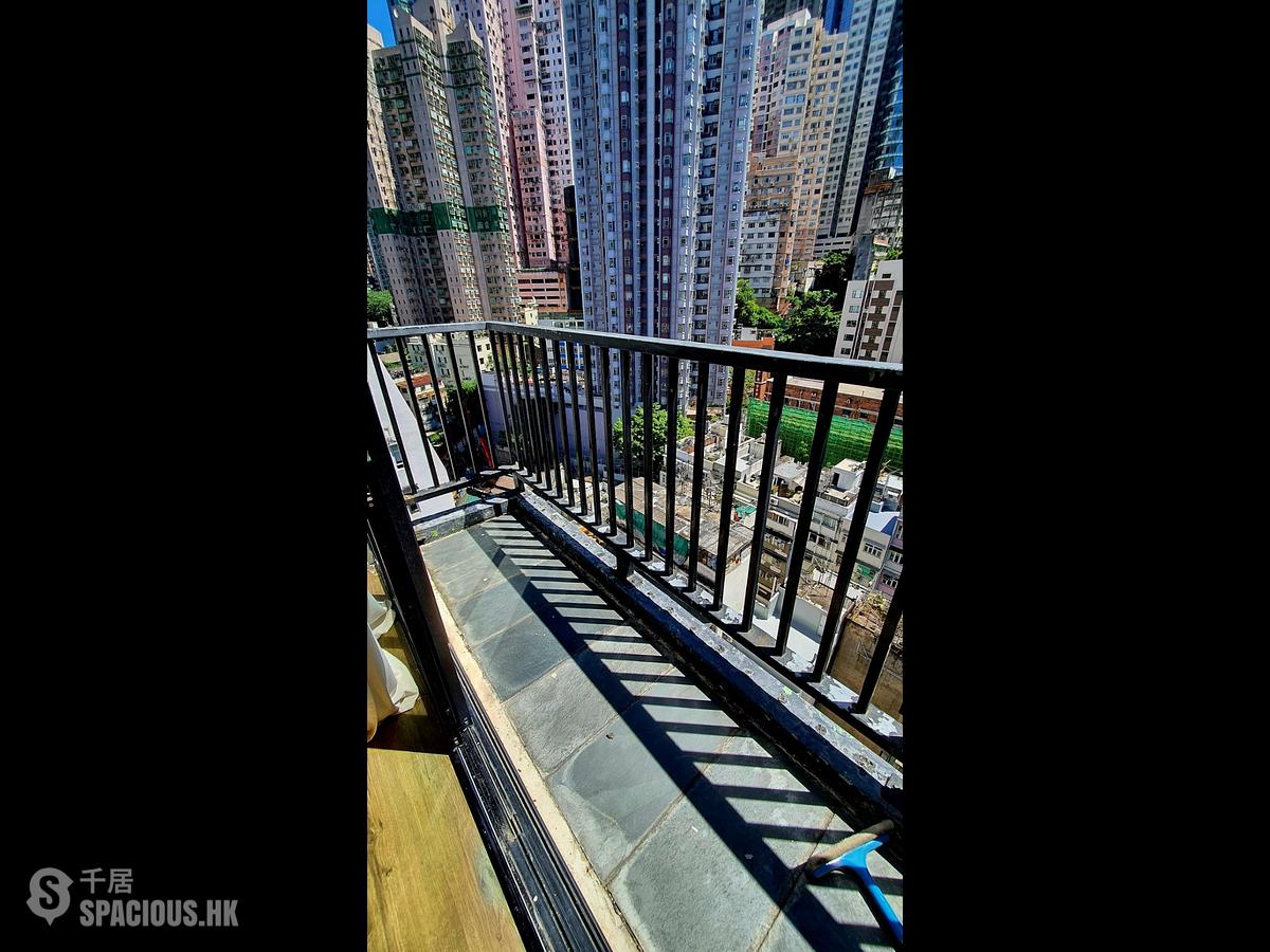 Sheung Wan - Lee Wah Mansion 01