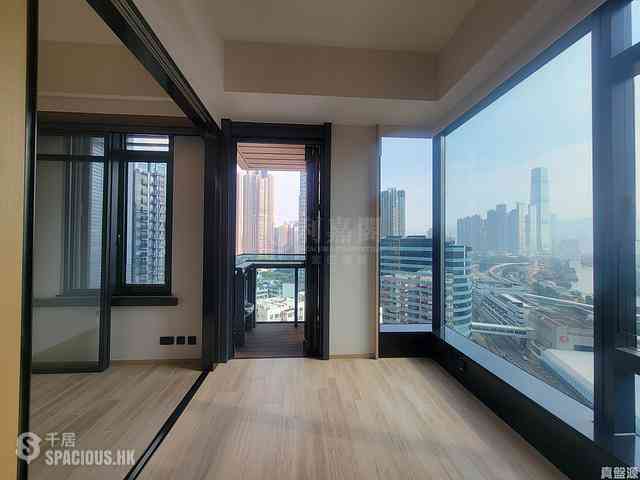 Tai Kok Tsui - Square Mile Phase 4 The Quinn・Square Mile 01