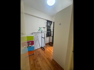 Sheung Wan - Wing Fai Building 04