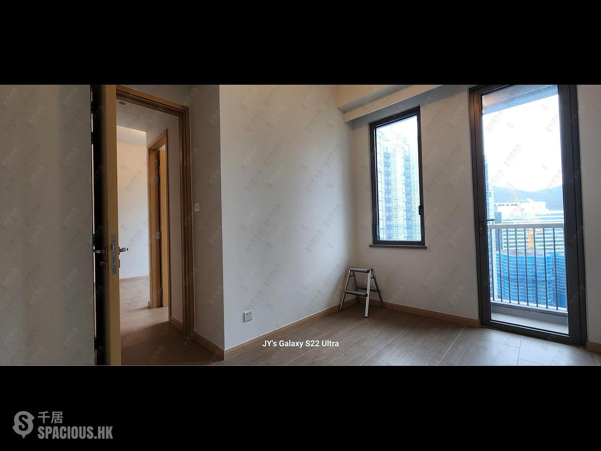 Wong Chuk Hang - The Southside Phase 2 La Marina Tower 1A 01