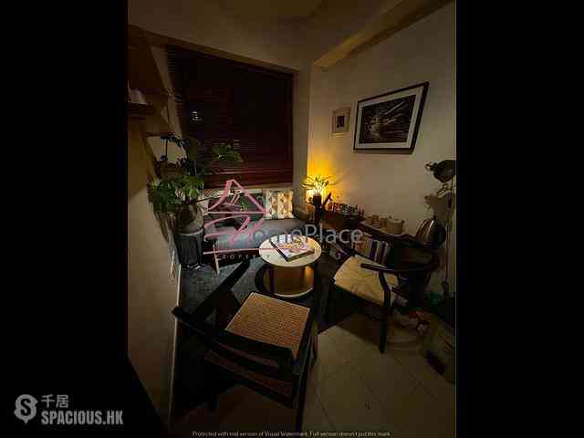 Sai Ying Pun - 99C, High Street 03