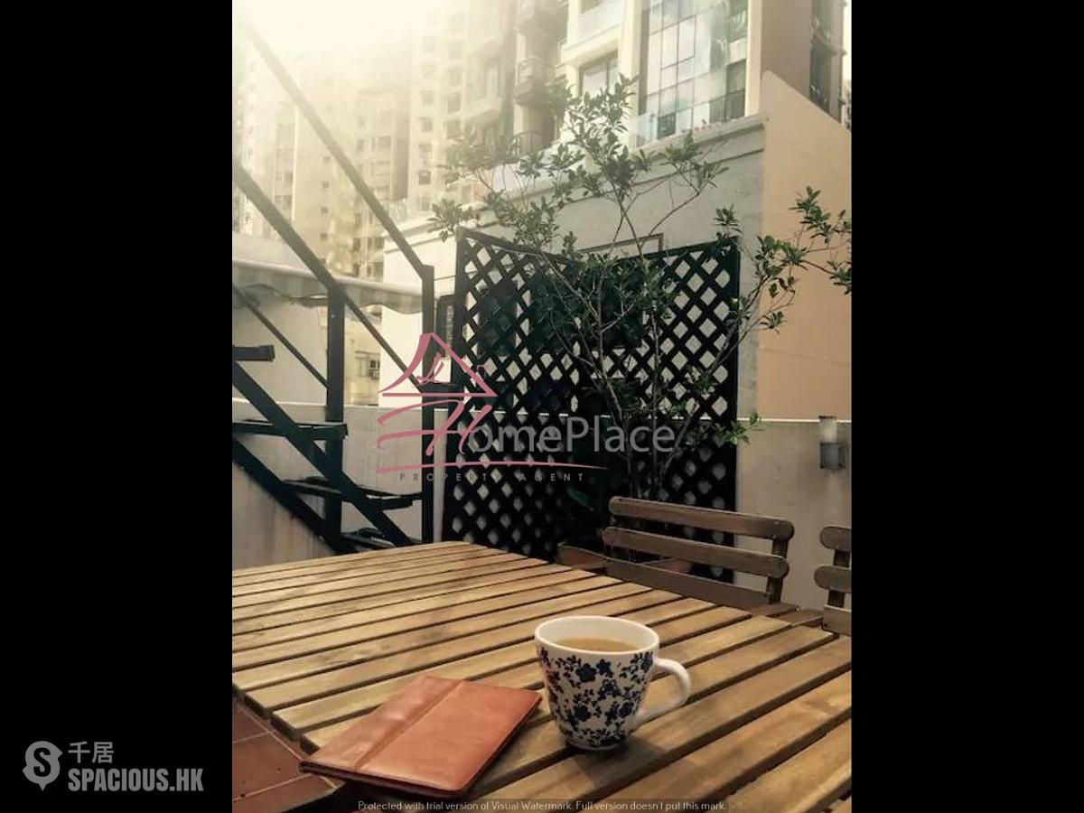 Sai Ying Pun - 99C, High Street 01