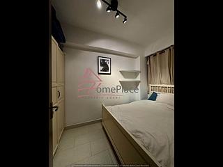 Sai Ying Pun - 99C, High Street 06