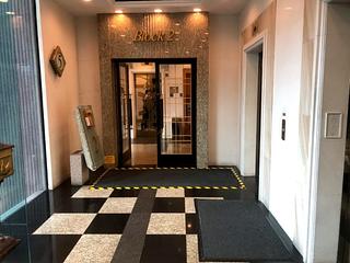 Fortress Hill - Le Sommet Block 2 02