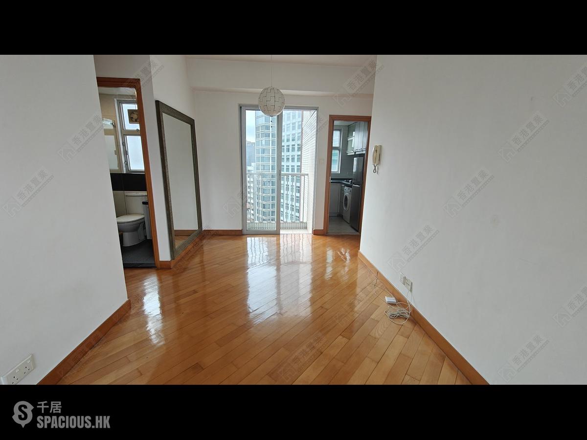 Sheung Wan - Manhattan Avenue 01