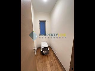 Sai Ying Pun - Island Crest Block 2 07