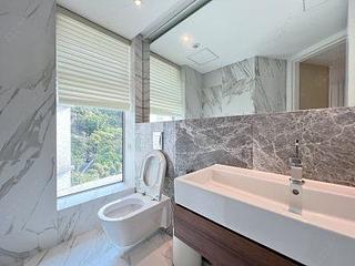 Mid Levels Central - Regence Royale 23