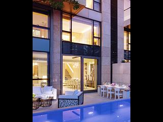 Wong Chuk Hang - Marinella Block 8 18